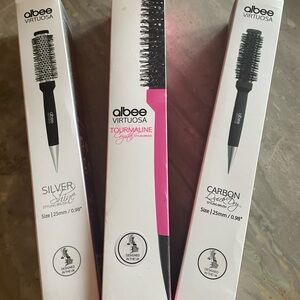 3 Styling Brushes Tourmaline-Carbon-Silver Choices